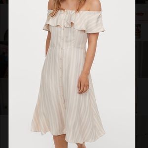 Off the shoulder, knee length dress SIZE US 4